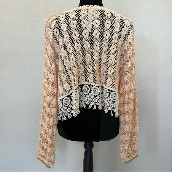 FREE PEOPLE NEW ROMANTICS HEIRLOOM RASHELE TOP - Picture 4 of 6